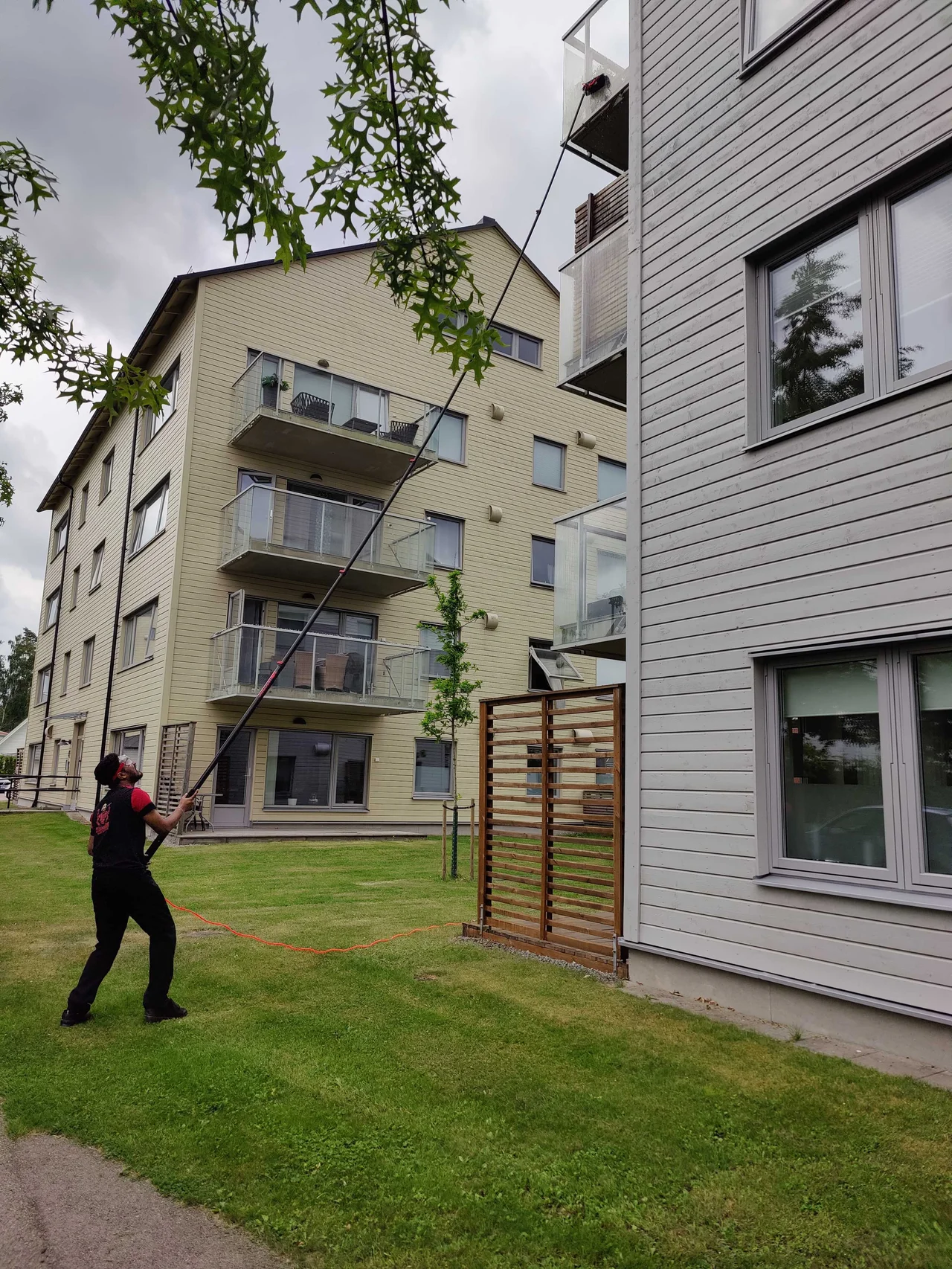 Professional facade cleaning service